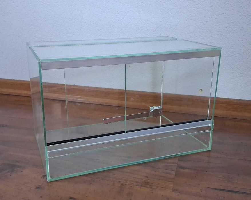 Tarrarium szklane z wentylacją 40x25x25