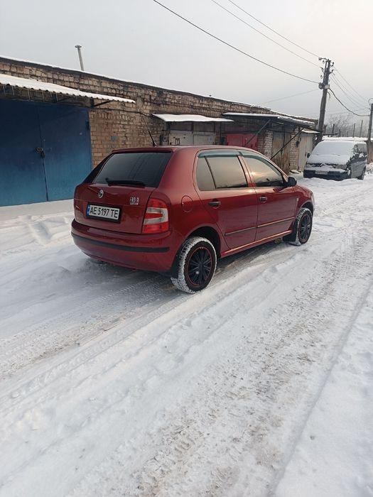 Продам автомобіль Шкода Фабія