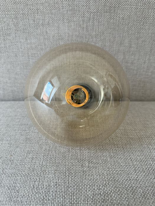 Philips hue 550 White G125 - bardzo duża żarówka e27