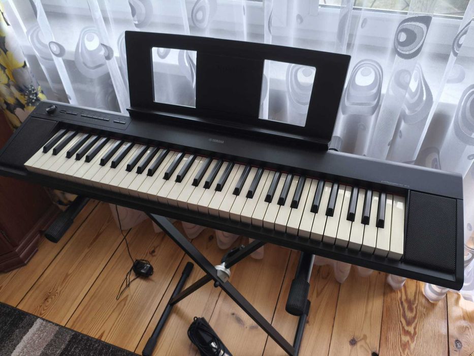 Pianino cyfrowe YAMAHA NP-12 Piaggero