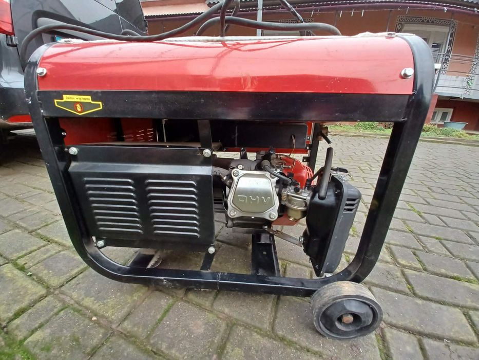 Генератор 6.5кв.