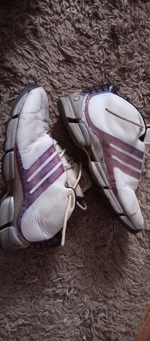 Кросівки  Adidas..