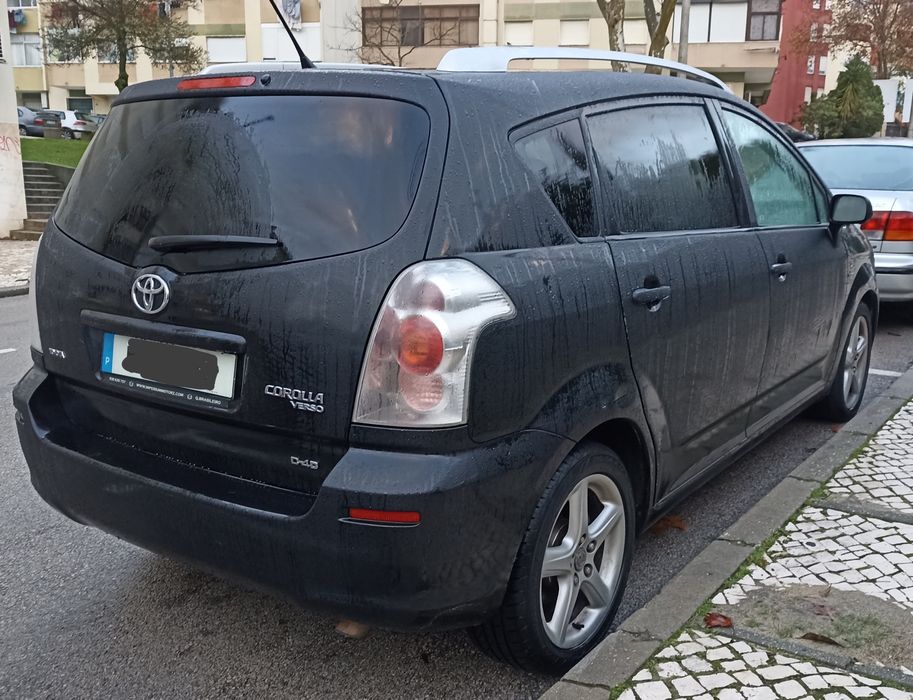 Toyota Corolla Verso 7 lugares 177 cv