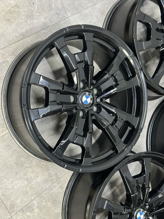 Оригінальні диски BMW IX3, X3 5x112 8J R19. BMW 6895627