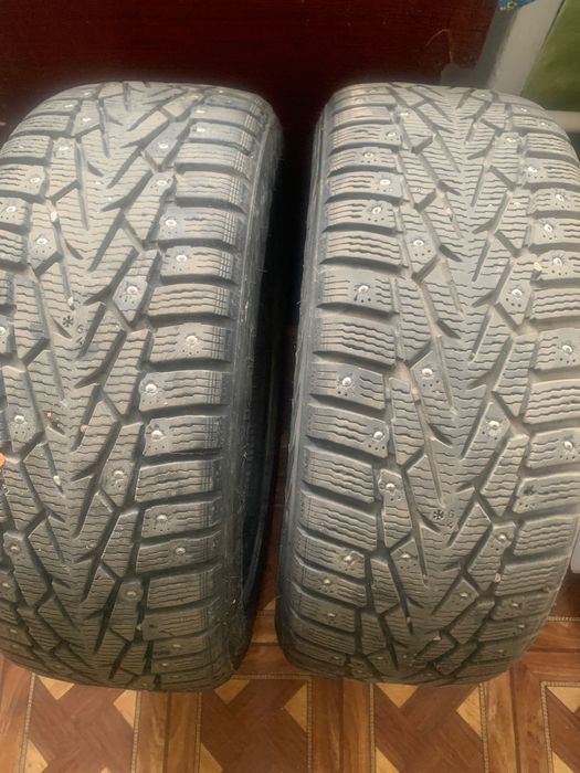 Продам зиму шип 205/55/16