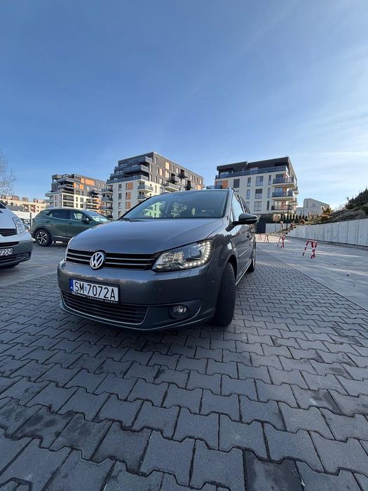 Volkswagen Touran VOLKSWAGEN TOURAN | 2011 | 216 000 km | LPG | Zadbany