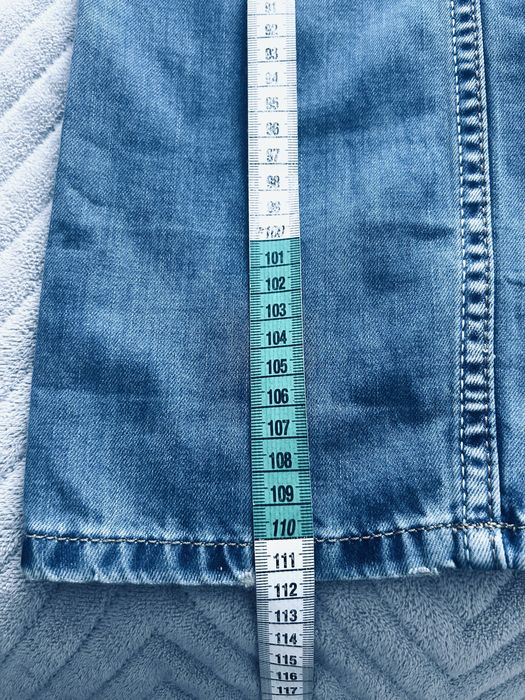 Spodnie meskie jeansowe sygnowane Dsquared2