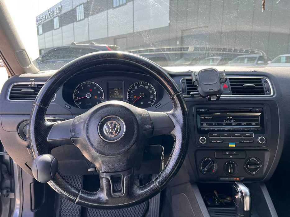Продам Volkswagen Jetta 2013р. #76077