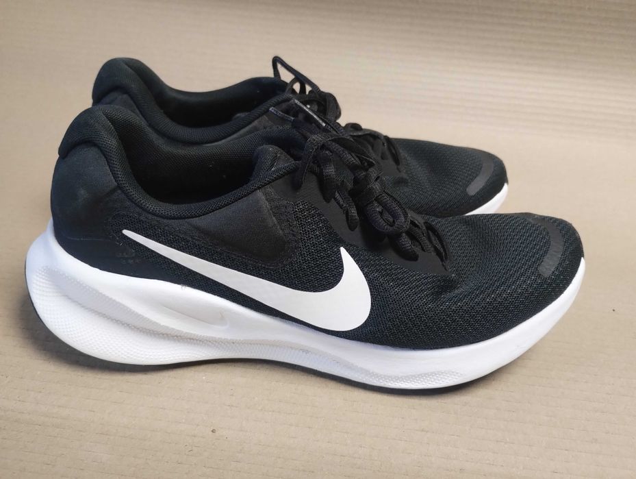buty sportowe 44 Nike revolution