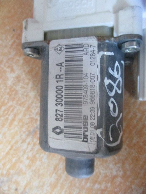 Motor vidro trás direito RENAULT Laguna III (BT0/1)