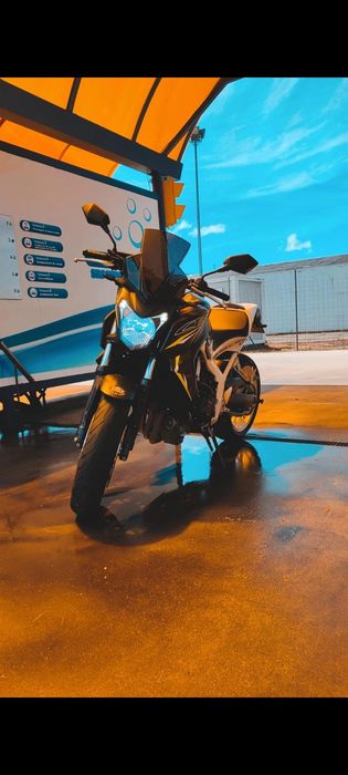 Honda CB650F 2016