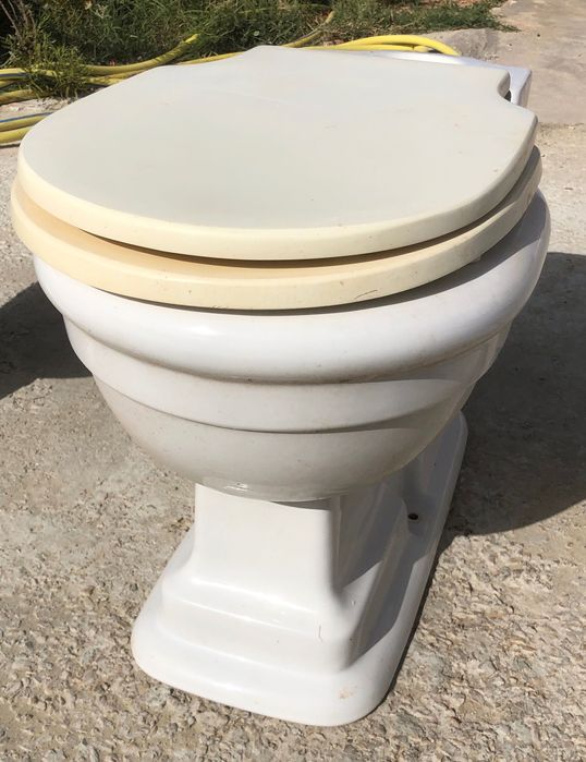 Conjunto de loiças de casas de banho