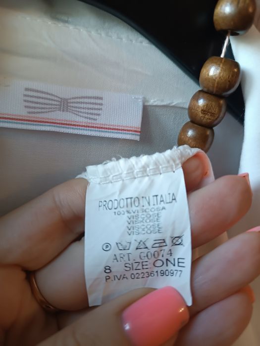 Пляжна  біла туніка . Р 46 . Італія