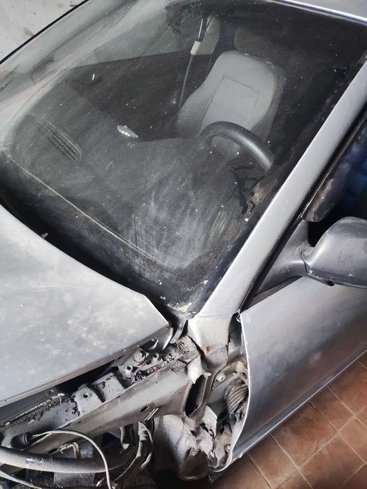 Продам автомобіль під відновлення  AUDI A4 1995 рік Газ/Бензин