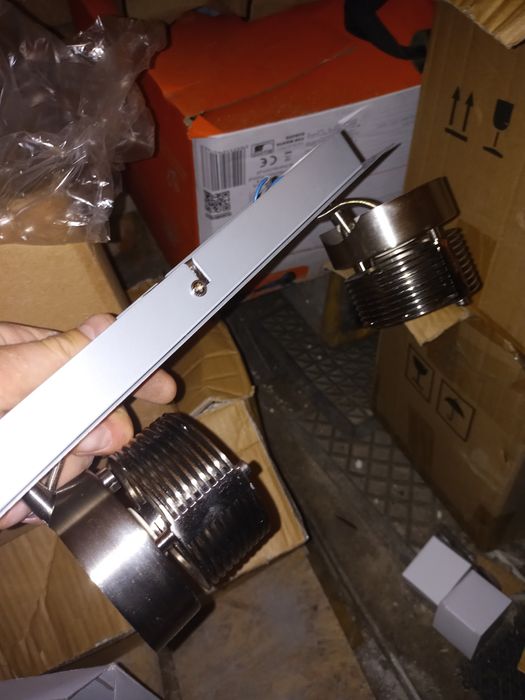 Nowa  listwa sufitowa Maur