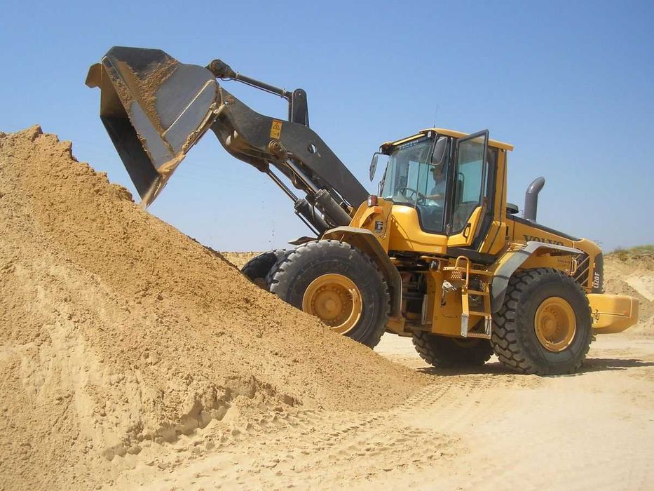 Послуги екскаватора | Риття озер, котлованів | Екскаватор JCB 3 Чернігів