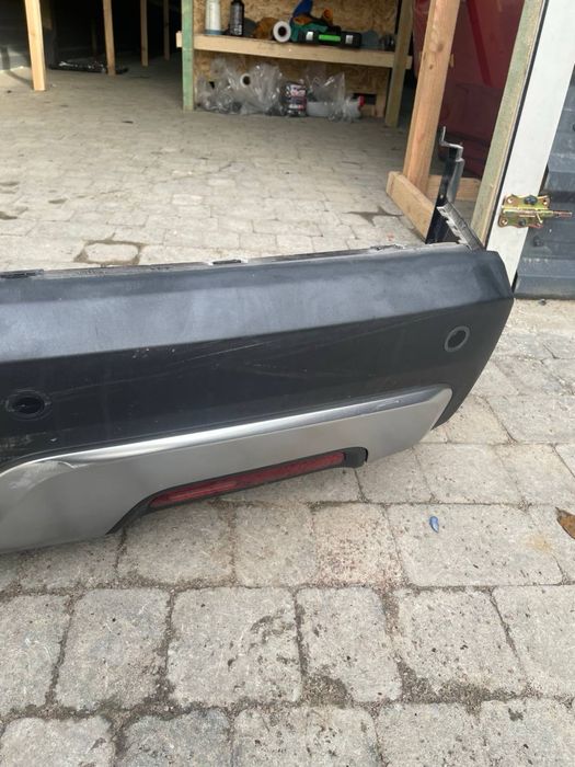 Задній бампер Rivian R1T