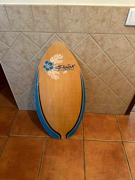 Prancha Bodyboard + skimboard + pé de pato