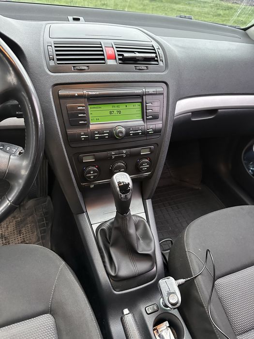 Шкода Октавиа А5 2.0 tdi