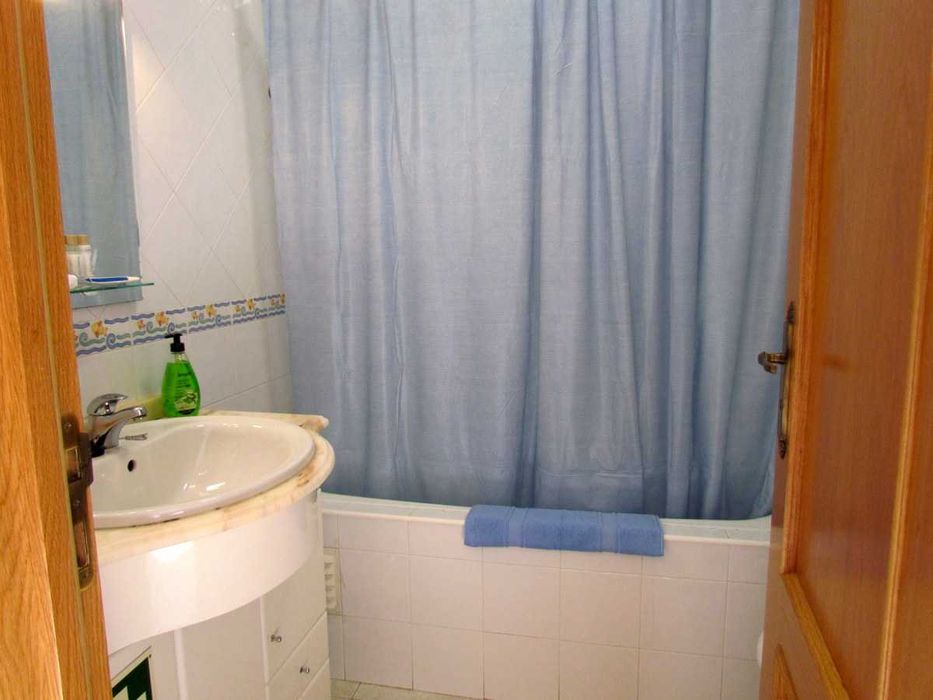T1 c/ Piscina - Manta Rota