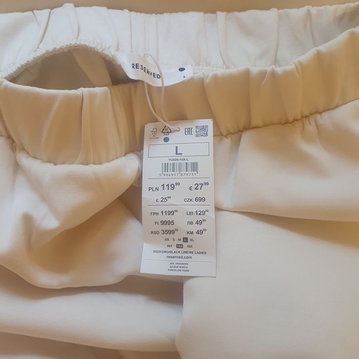 Spodnie dresowe Reserved