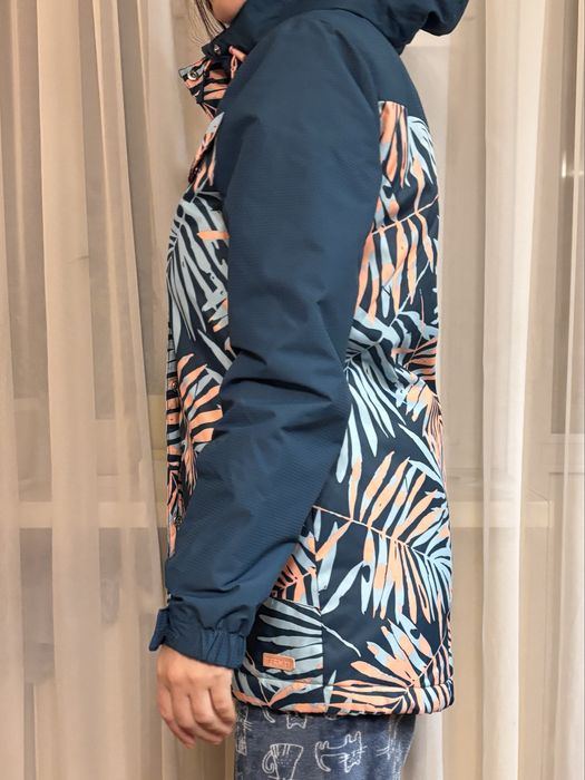 Гірськолижна куртка жіноча