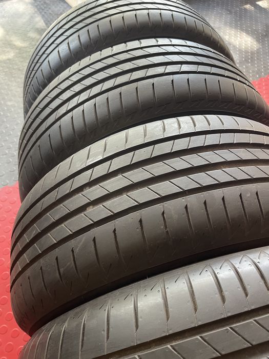225/50R18 Bridgestone-4шт 21год (Шиномонтаж Протектор)