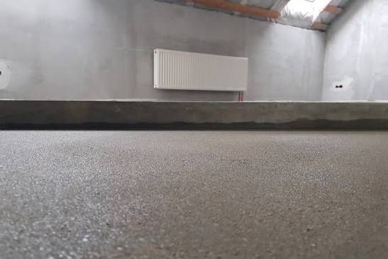 Напівсуха стяжка