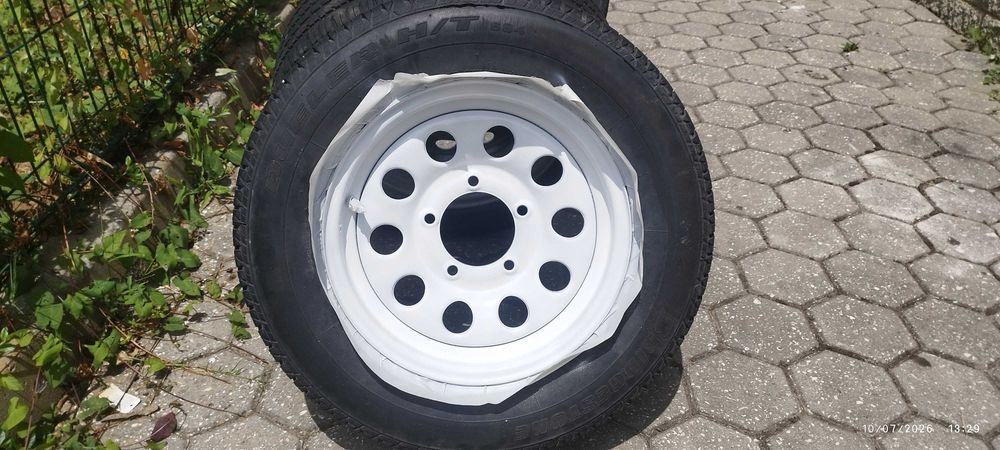 Jantes 15" 5x139.7 com pneu Suzuki // Kia // Jeep // UMM // Ford // Daithsun// Mitsubishi