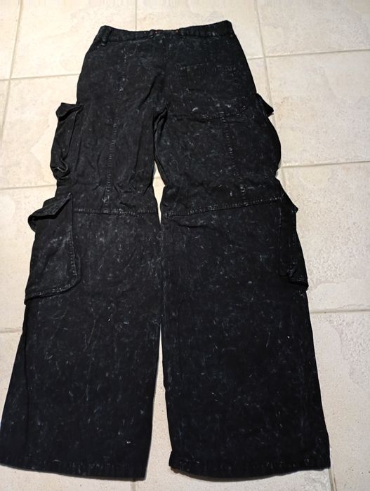 Spodnie bojówki szerokie firmy Zara