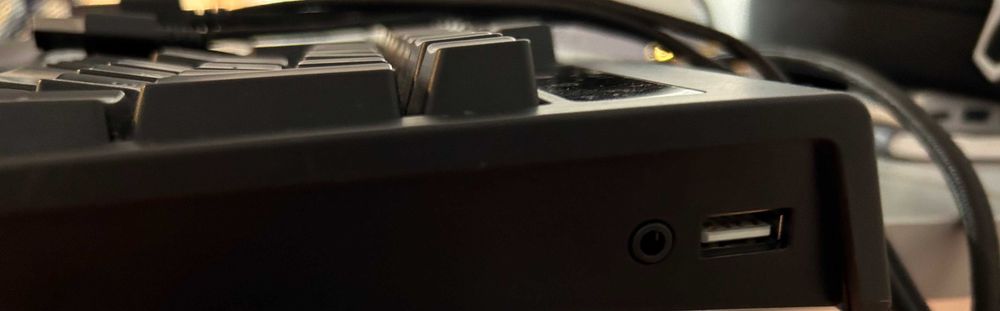 Razer Blackwidow Chroma V2 Keyboard64752396731778121