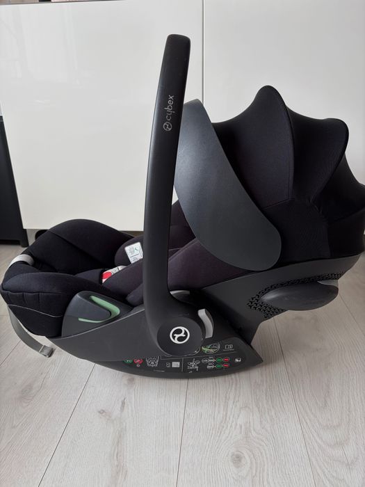 Автокрісло Cybex cloud G