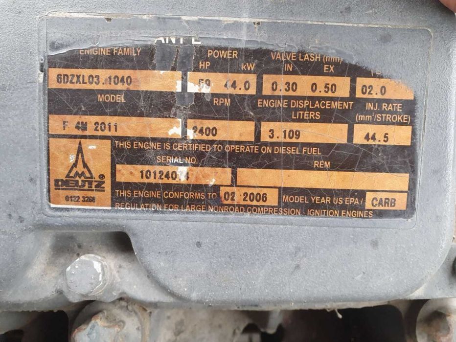 DEUTZ F4M 2011 pompa wtryskowa wtryski