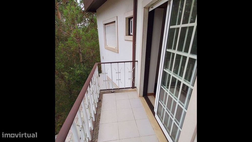 Apartamento T3 c/ garagem - centro de São Mamede - Próximo de Fátima