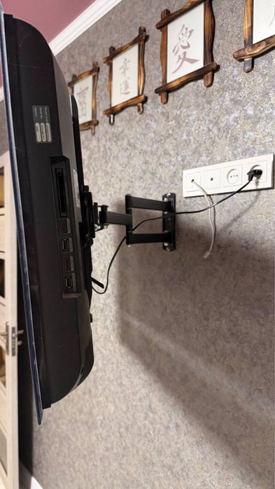 Продам телевизор Самсунг