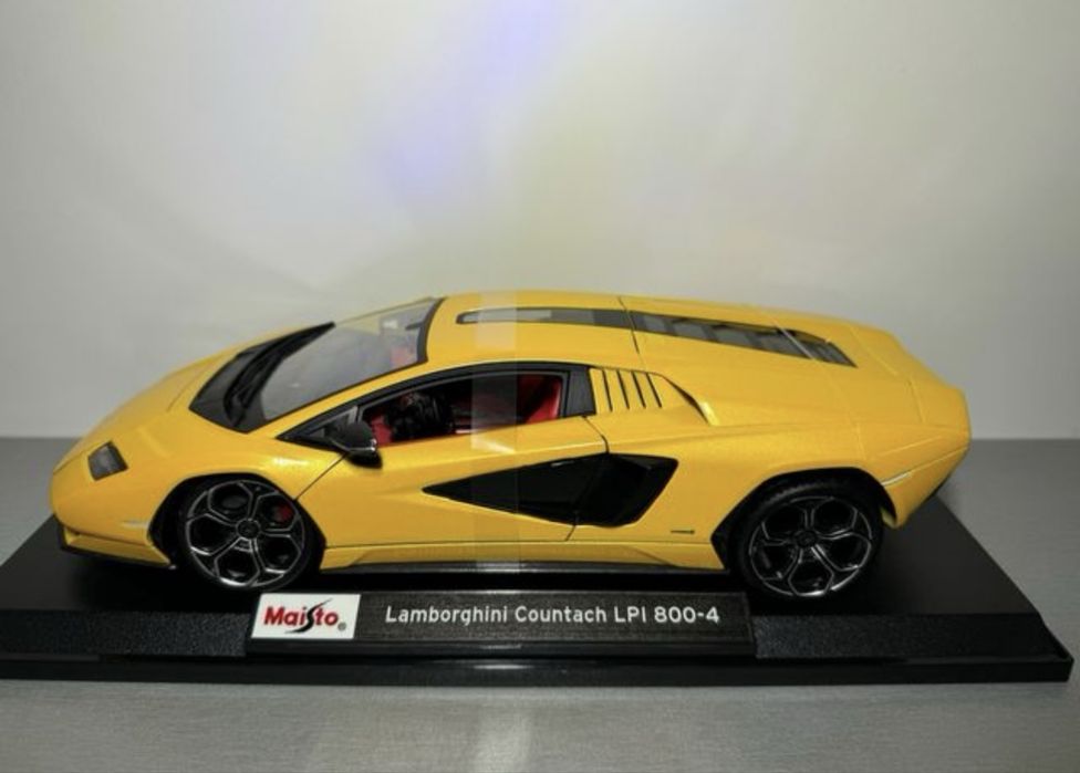 Lamborghini countach