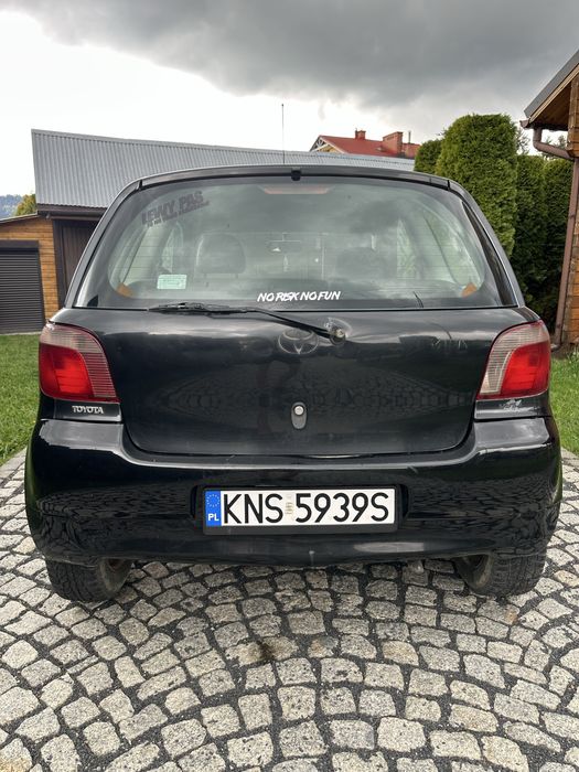 Toyota yaris 1.0 Benzyna