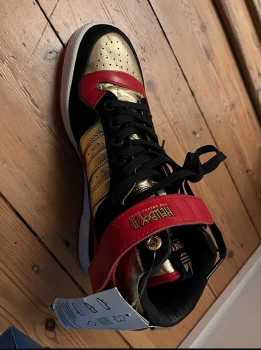 Nowe Adidasy Adidas forum mid Hellboy 42  sneakersy Jeremy Scott dunk