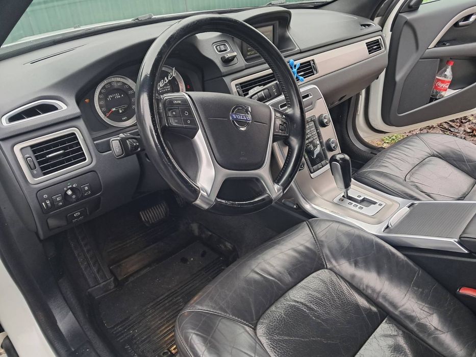 VOLVO V70 2012 VIN YV1BW84ABC1240658 фото оголошення 6 з 12