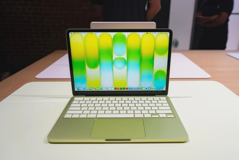 MacBook Neo 13'' | 2026 | A18 Pro 6-core | 8GB | 512GB SSD | GPU 5-core
