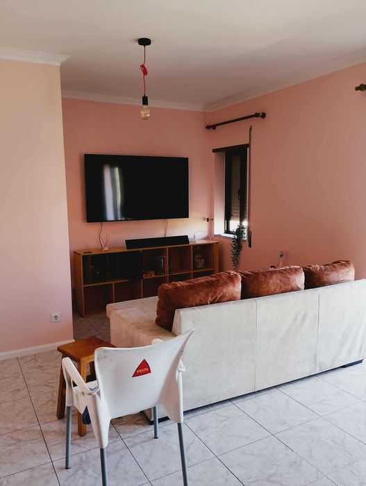 Quarto disponivel para arrendamento