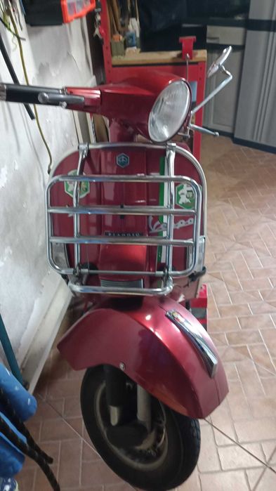 Vespa PX 125E em bom estado