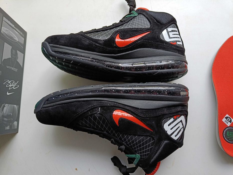 Баскетбольні кросівки Nike LeBron 7 оригінал dx8554 001