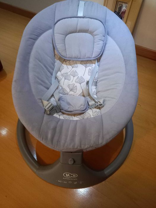 Espreguiçadeira cinzenta Kinderkraft LULI