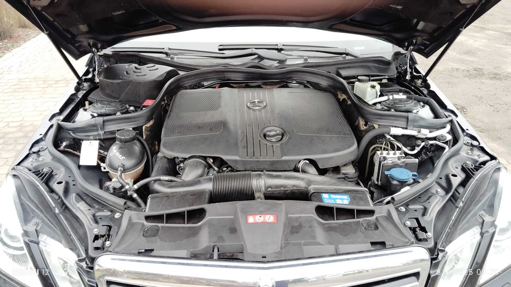 Mercedes-Benz E-250 204km automat.Rok produkcji 2009