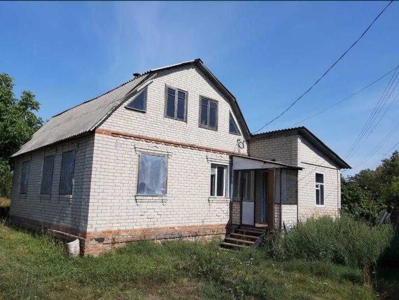 Продам цегляний будинок Коротич