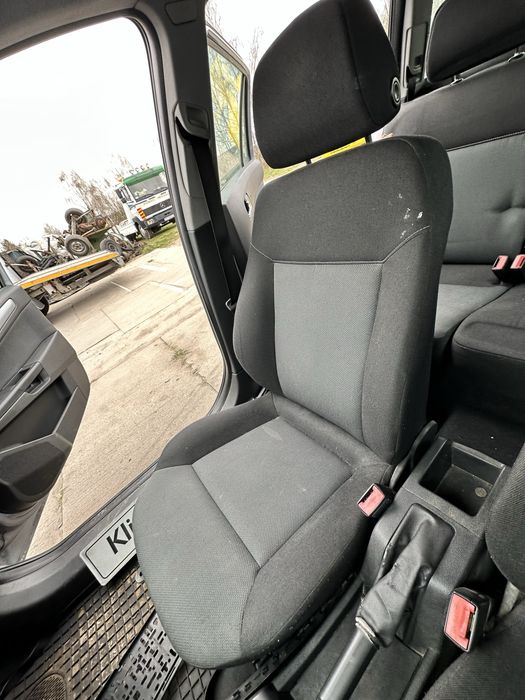 Fotel Astra H Prawy Astra III