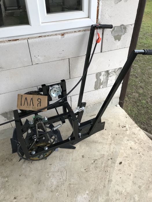 Мотопідгортач Окучник