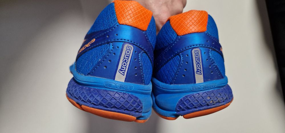 Бігові чоловічі кросовки Saucony Ride 9