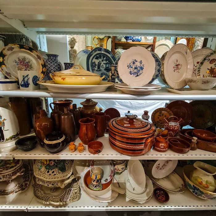 Bule / Chaleira em Cerâmica Vidrada – Tons Castanho e Bege